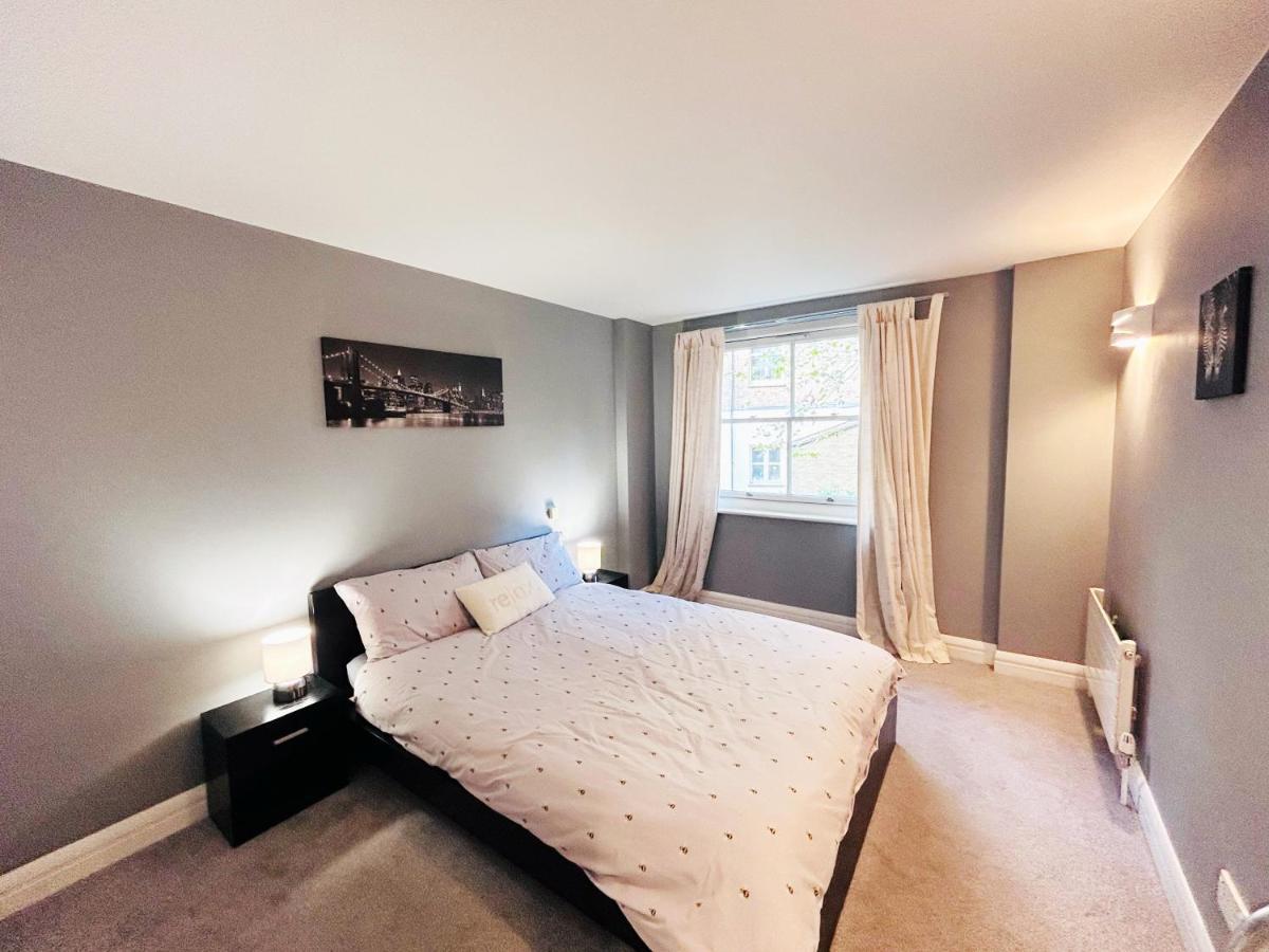 Amazing Flat Near South Kensington - 2 To 3 Bedrooms Лондон Екстериор снимка