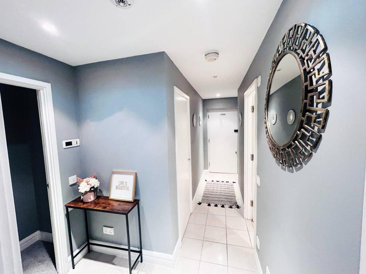 Amazing Flat Near South Kensington - 2 To 3 Bedrooms Лондон Екстериор снимка