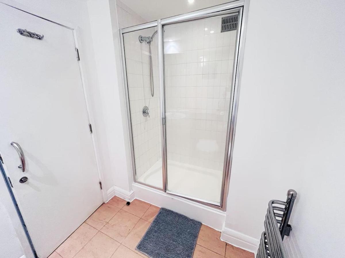 Amazing Flat Near South Kensington - 2 To 3 Bedrooms Лондон Екстериор снимка